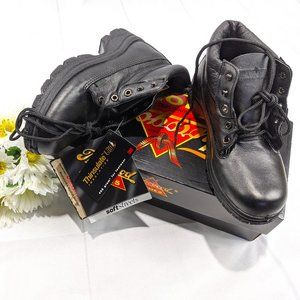 New in Box Thorogood Women's  Black Boots SZ 7M